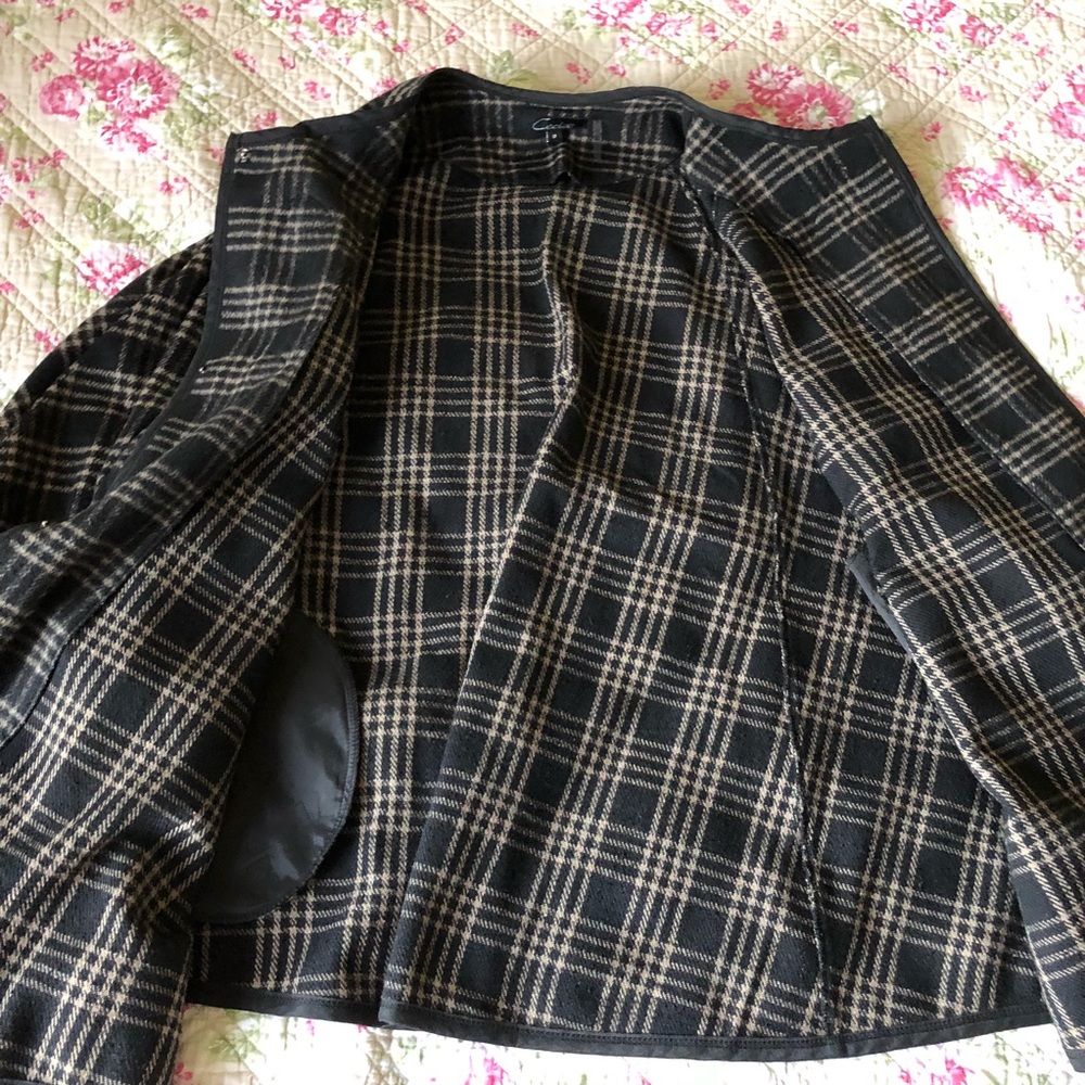 ❌DONATED❌ Anthropologie Plaid Cape Poncho - Picture 3 of 7